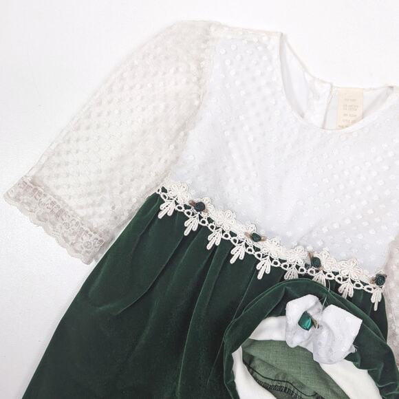 Vintage Outfit Girls Size 24m Green Velvet Christmas Lace Romper Beret - Picture 2 of 8